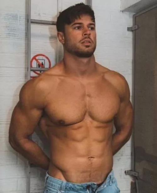 “Alex Beattie” …