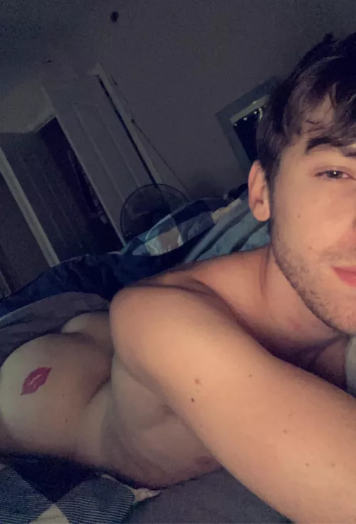 Any DBD / WoW gaymers out there? I need new friends 🥺