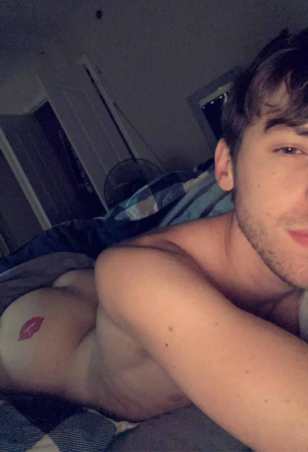 Any DBD / WoW gaymers out there? I need new friends 🥺