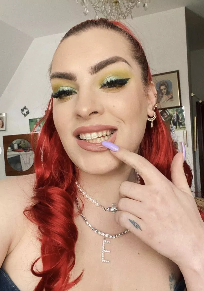 Anyone is free tonight for a dirty talk session?