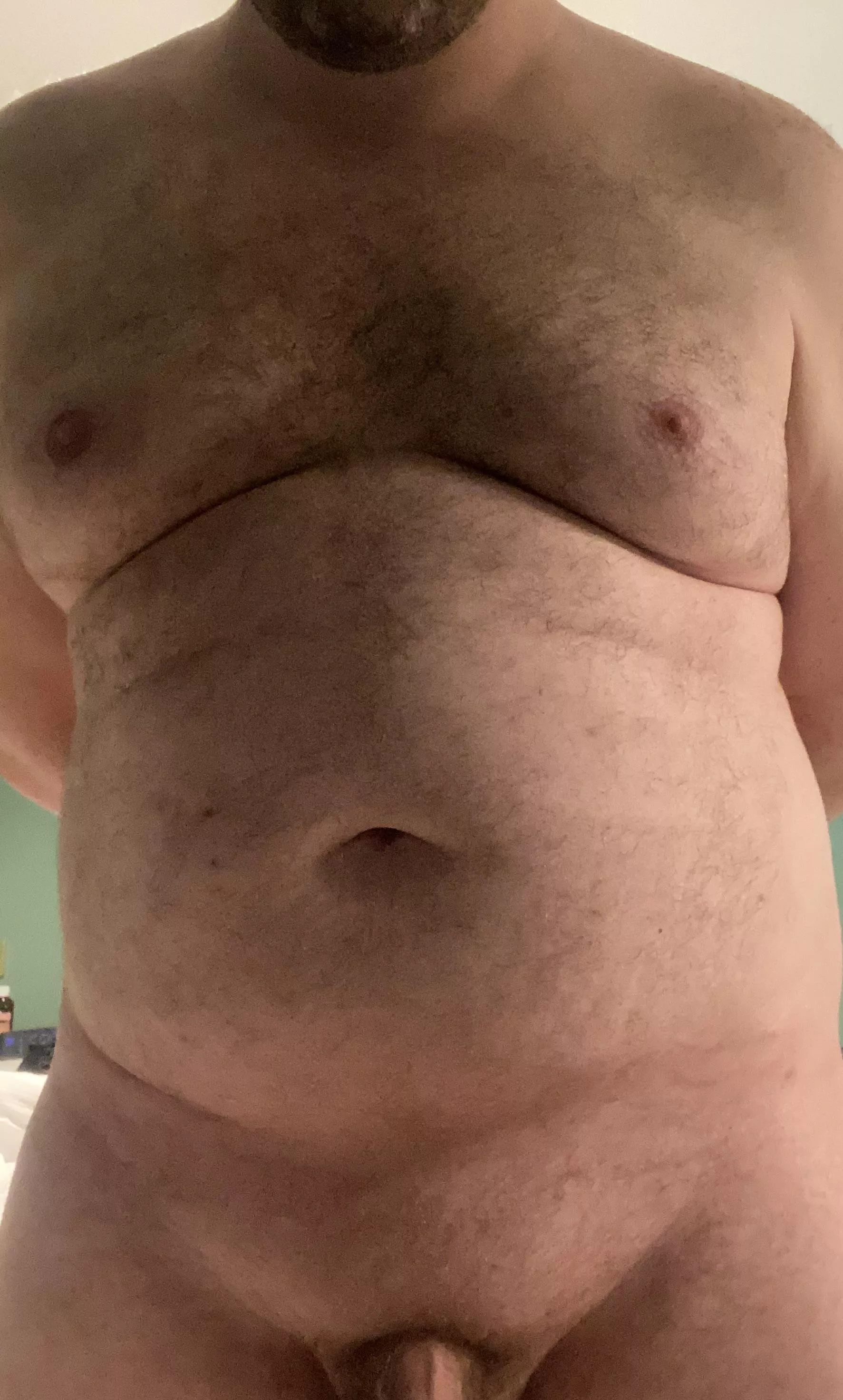 Big man needs some attention 👀