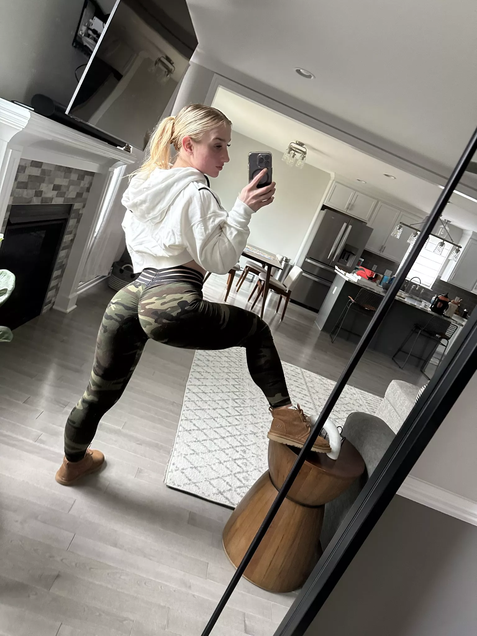 Camo cant hide it 😶