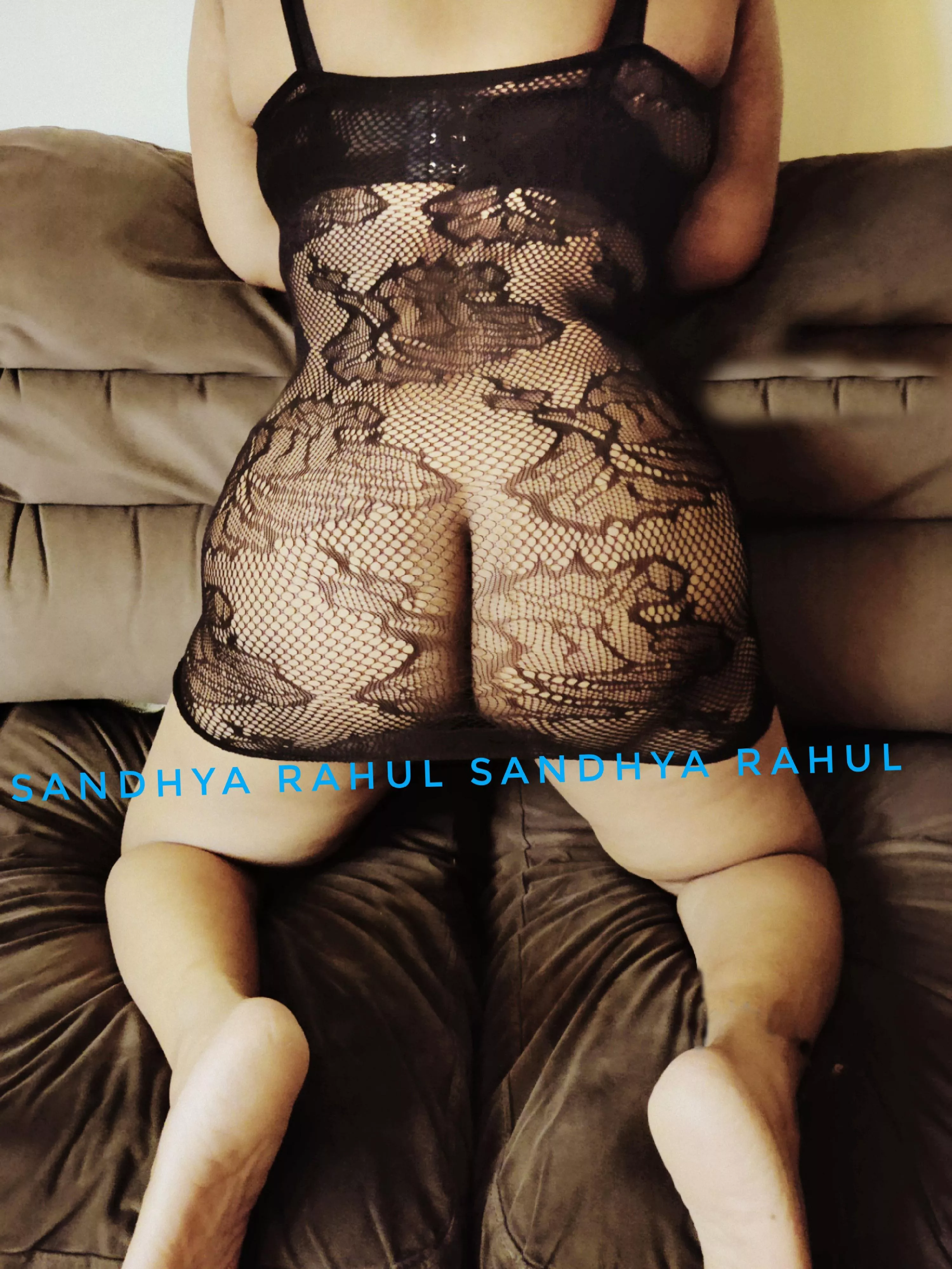 Caress or smash 💦💦🍑🍑[F]