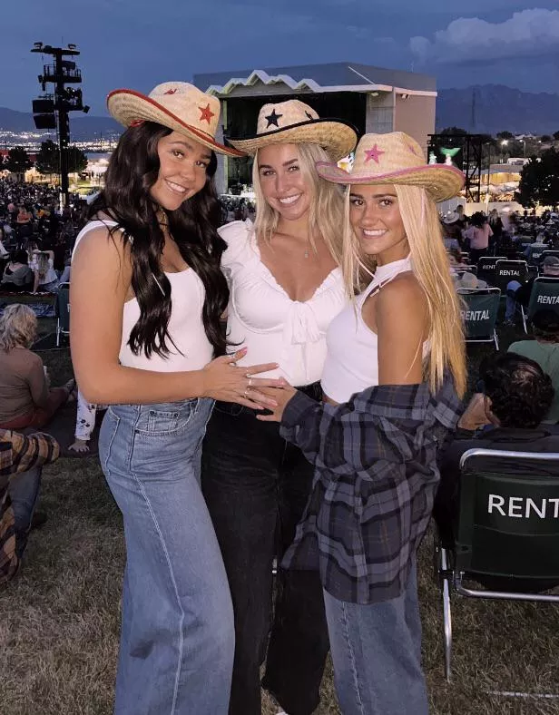 Country concert cowgirls