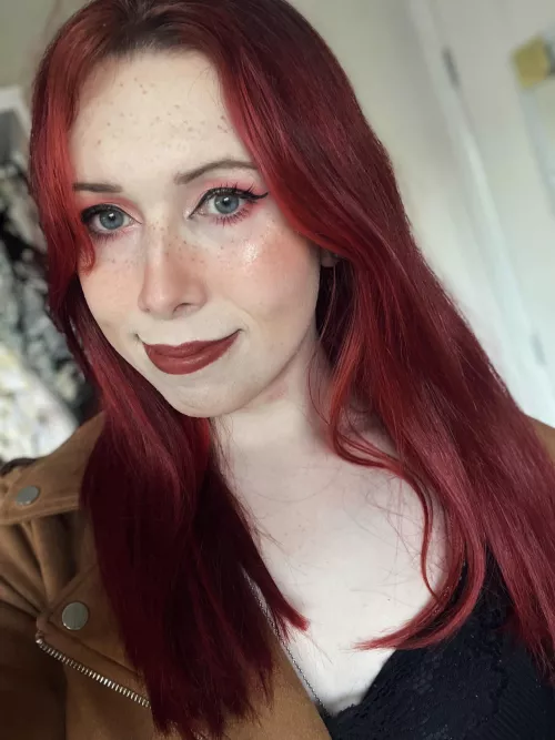 Cute enough to kiss? 💋