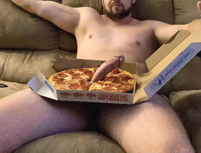 Did someone order the big sausage pizza?? [36] 😏