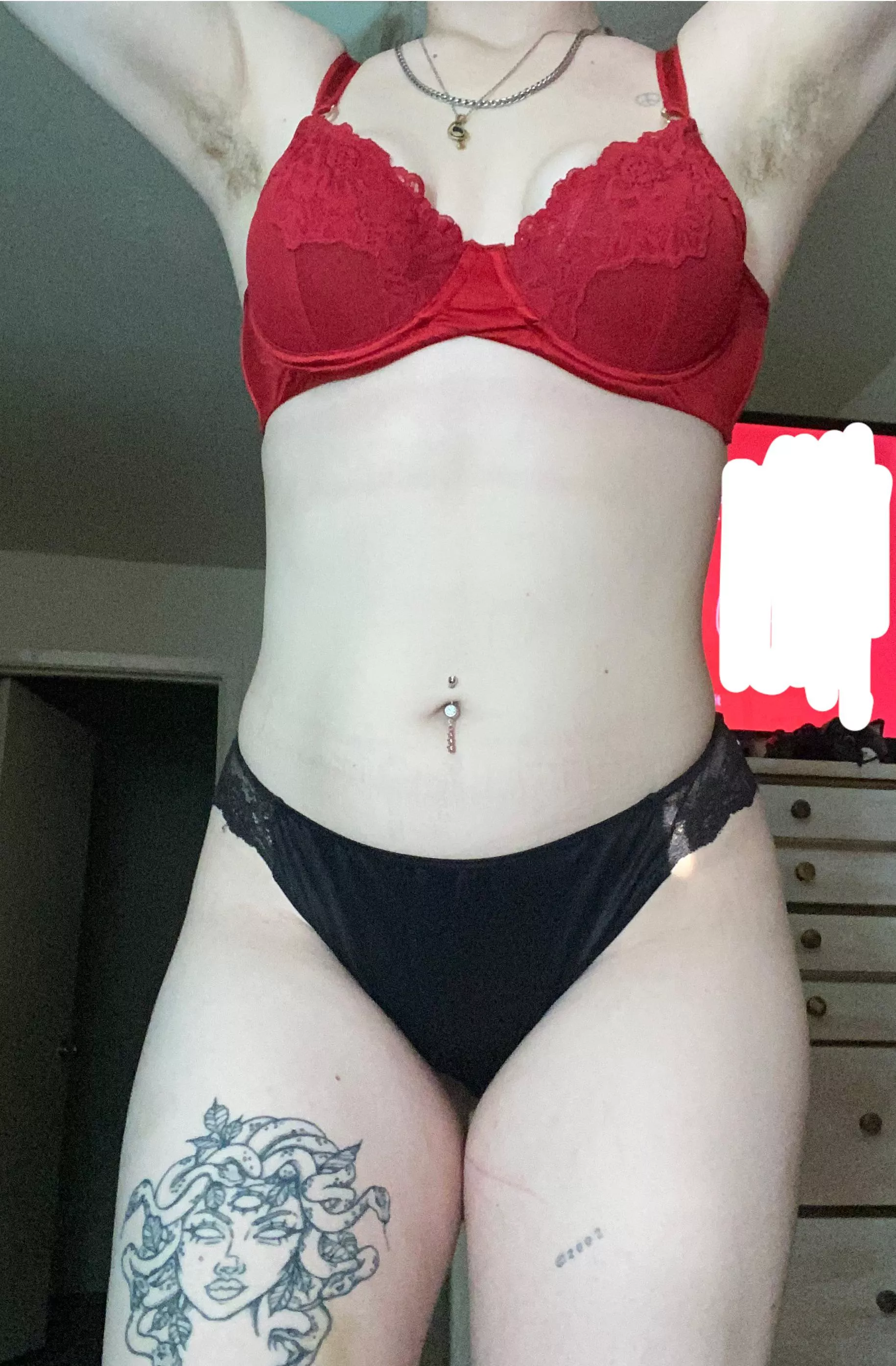 Do you like my hairy pits?