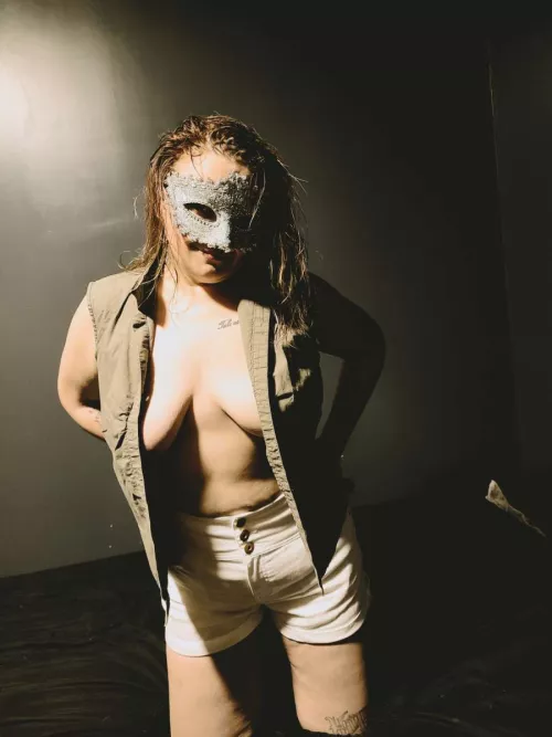 f, feeling sexy!!! what do you think