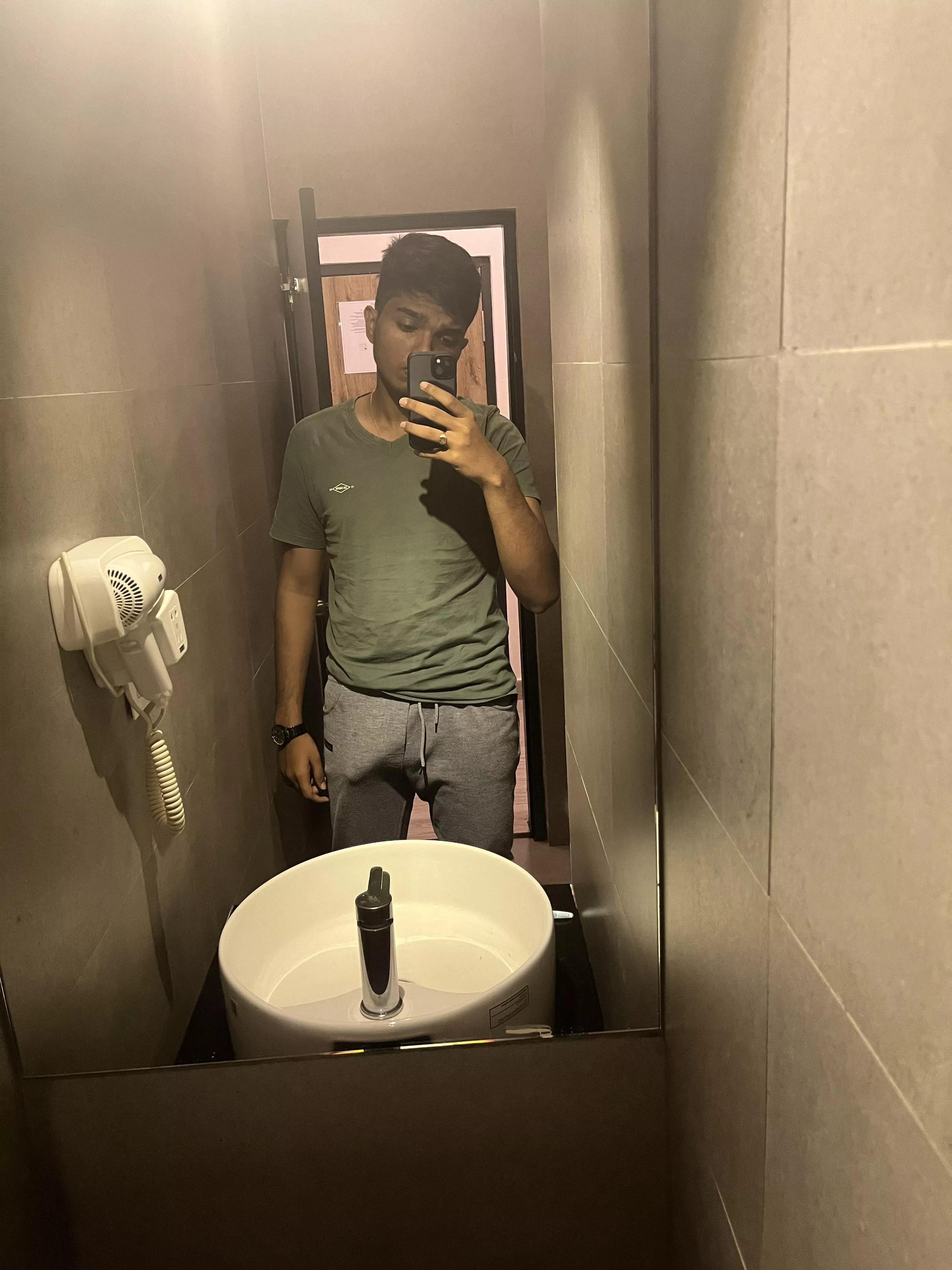 Going out like this… wish someone would help