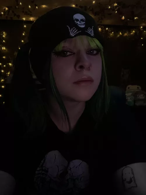 got all fem today:) like my makeup?