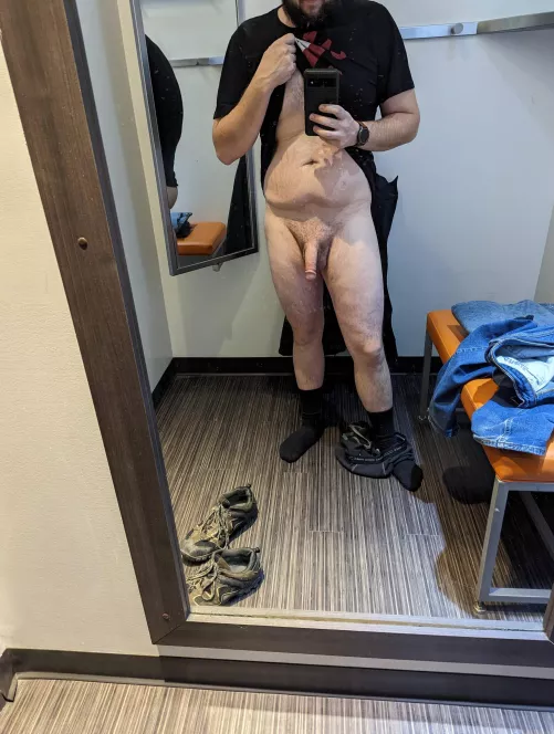 Got distracted trying on pants. 😅