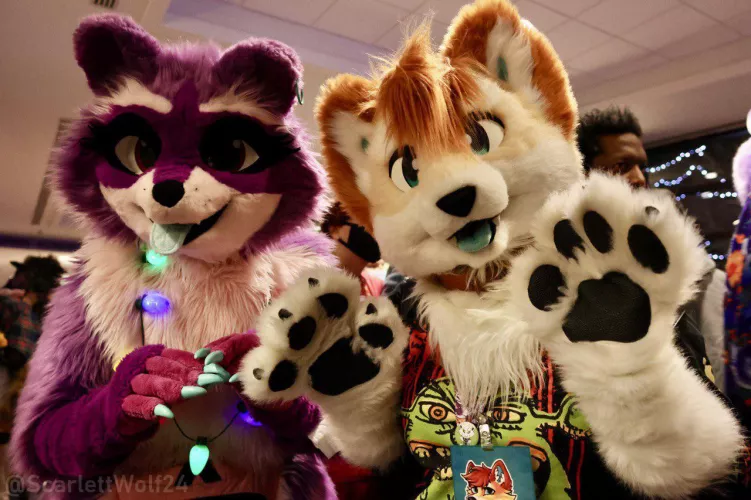 Happy Fursuit Friday!