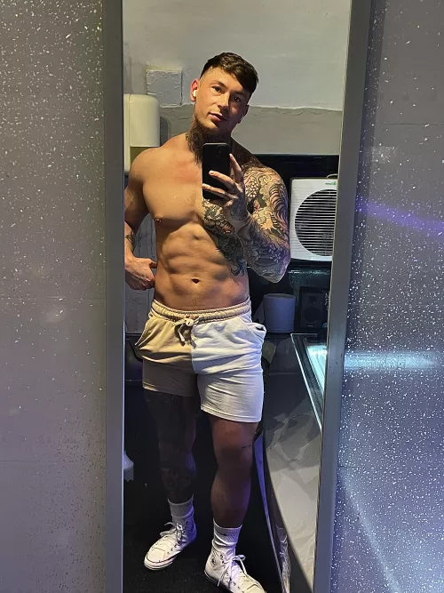 Happy Saturday to every one