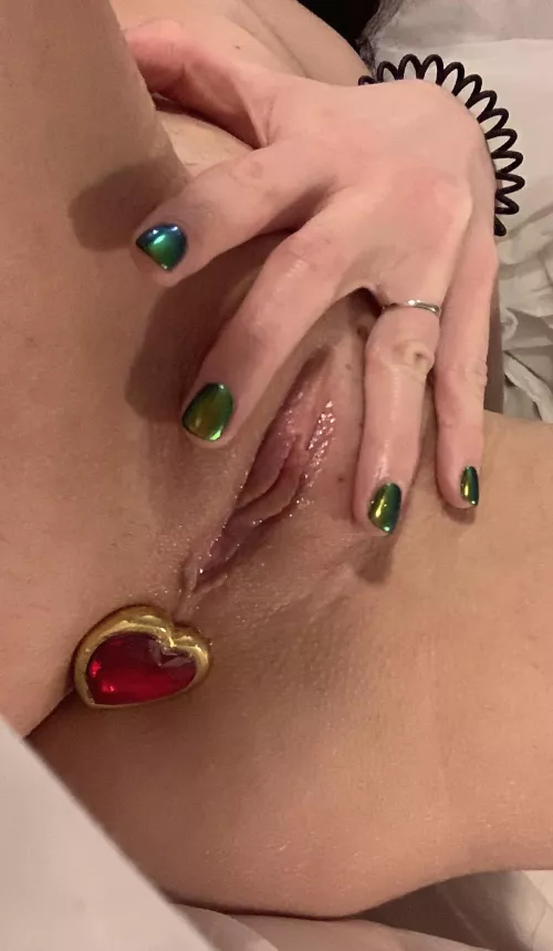 I used to hide my body, but now I am hot as fuck