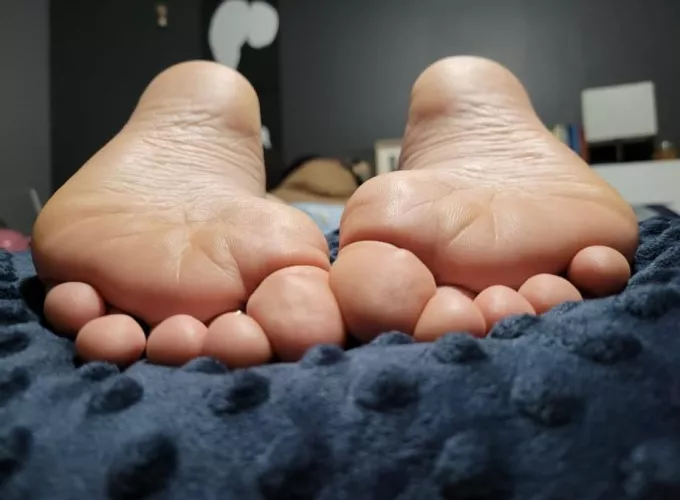 I zoomed in so you don't have to! 😘