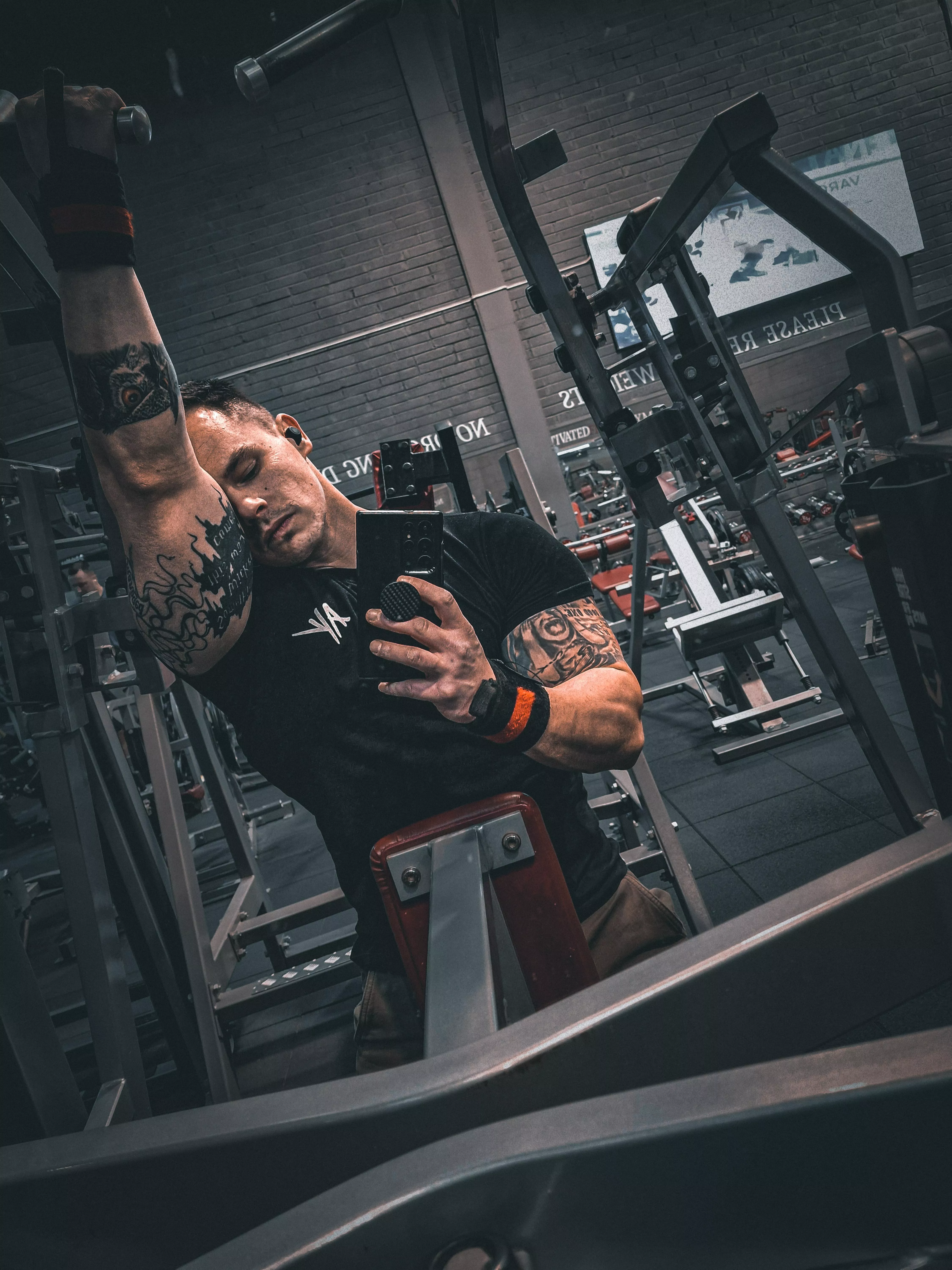 Is seems like everyone here is on OF?! (32m)