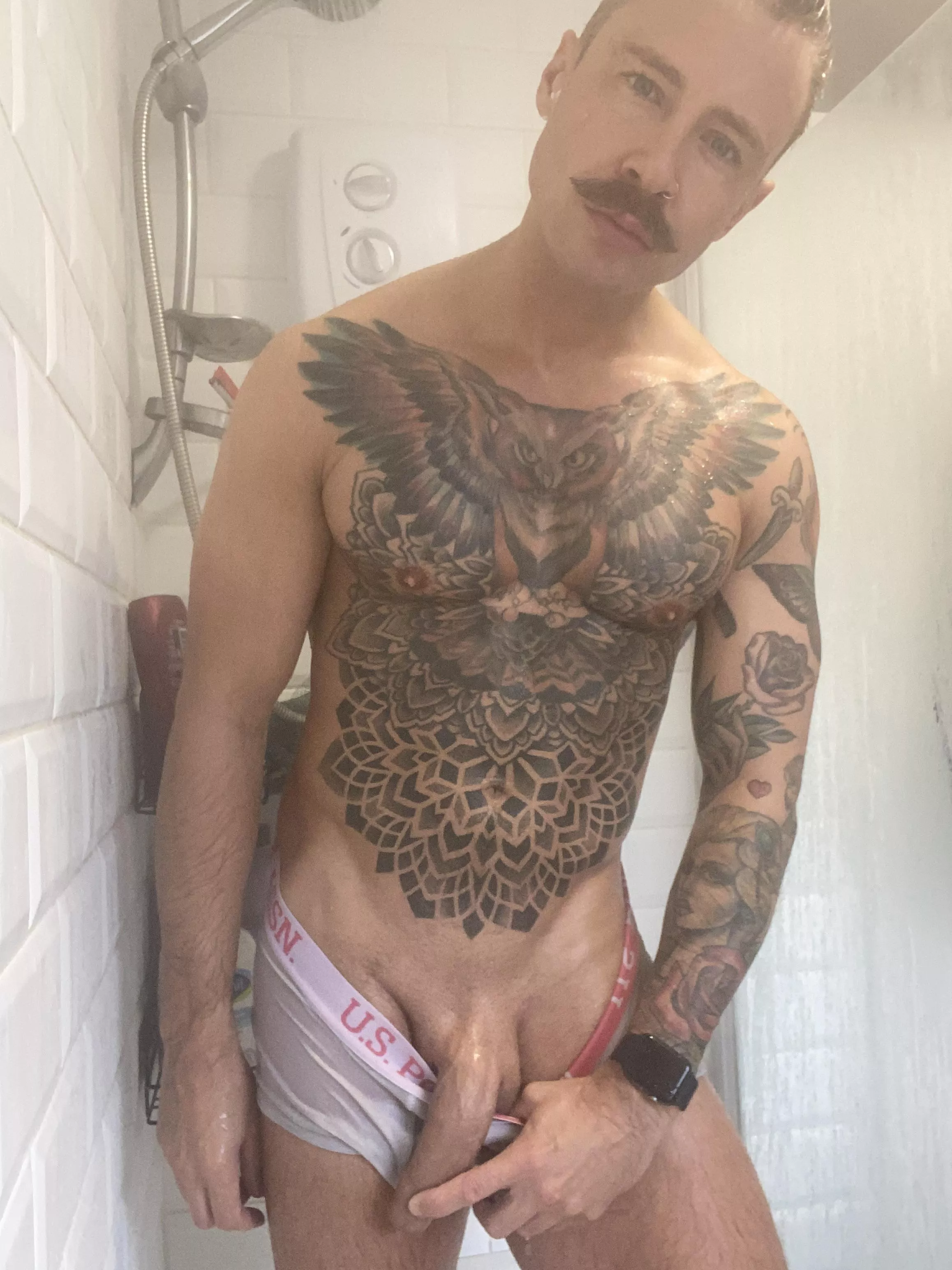 Keep the moustache!?