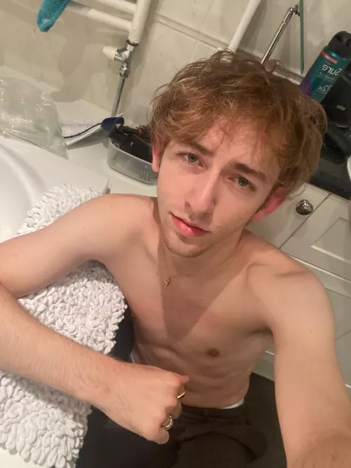 kinda look awful rn cause i’m sick