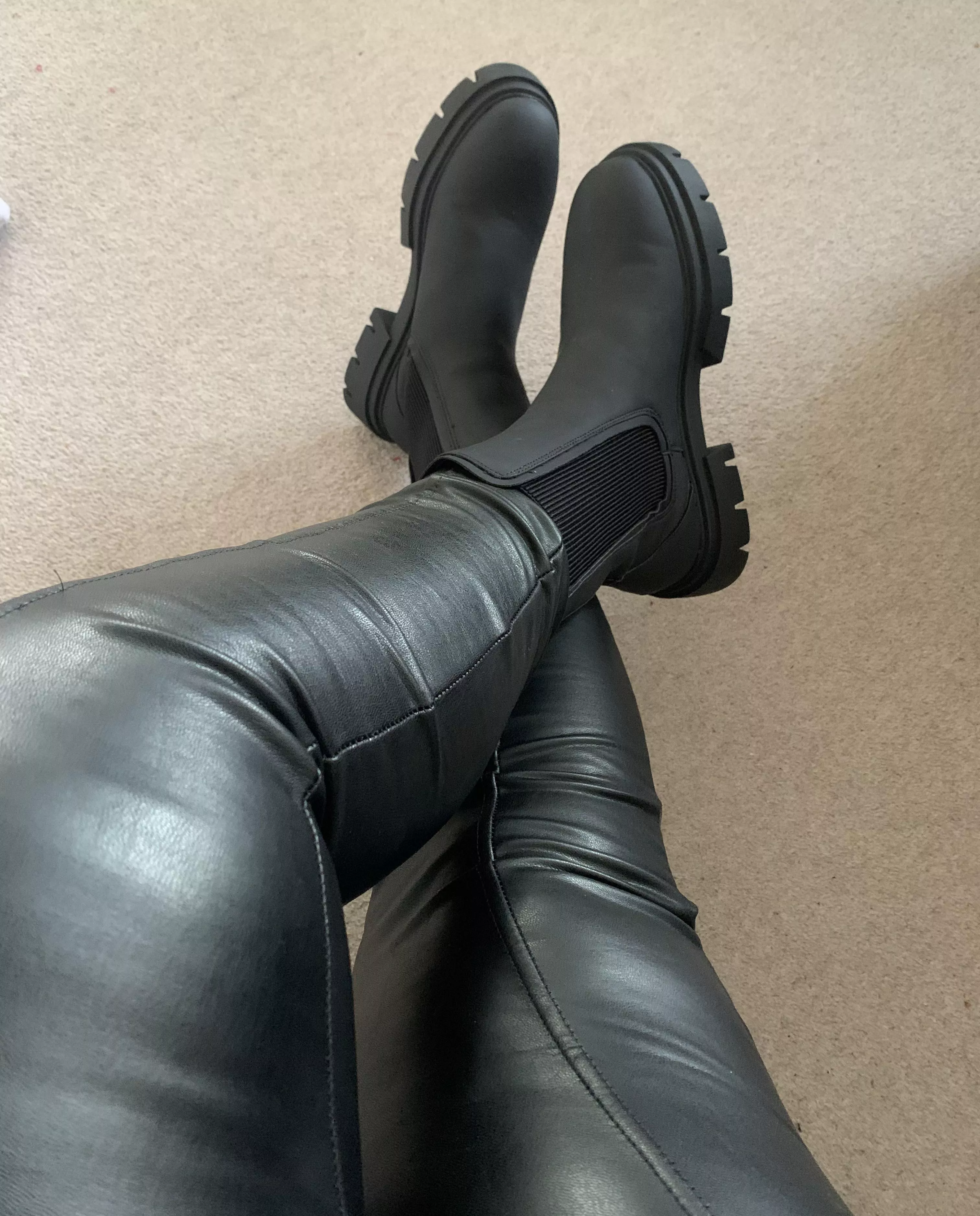 leather & boots are chefs kiss