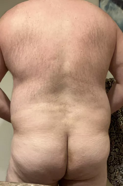Let’s see those hairy backs!