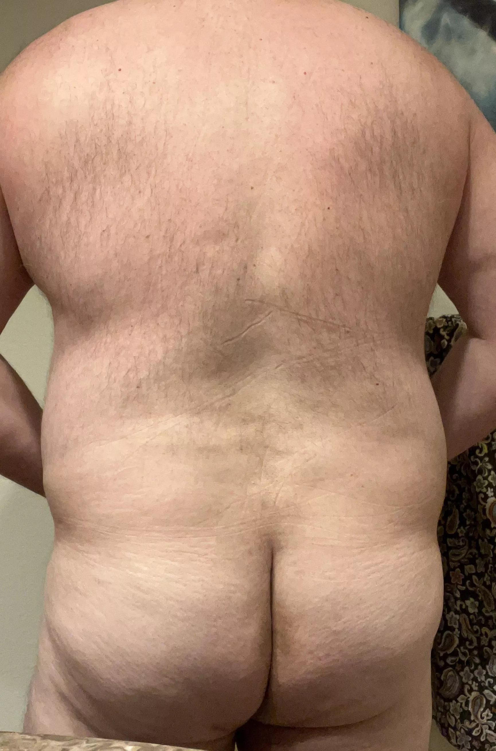 Let’s see those hairy backs!