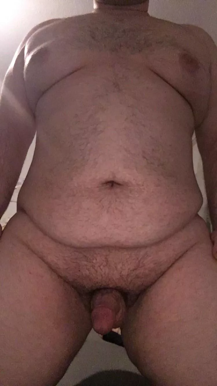 Looking for fun! Snapchat: radiant_bear