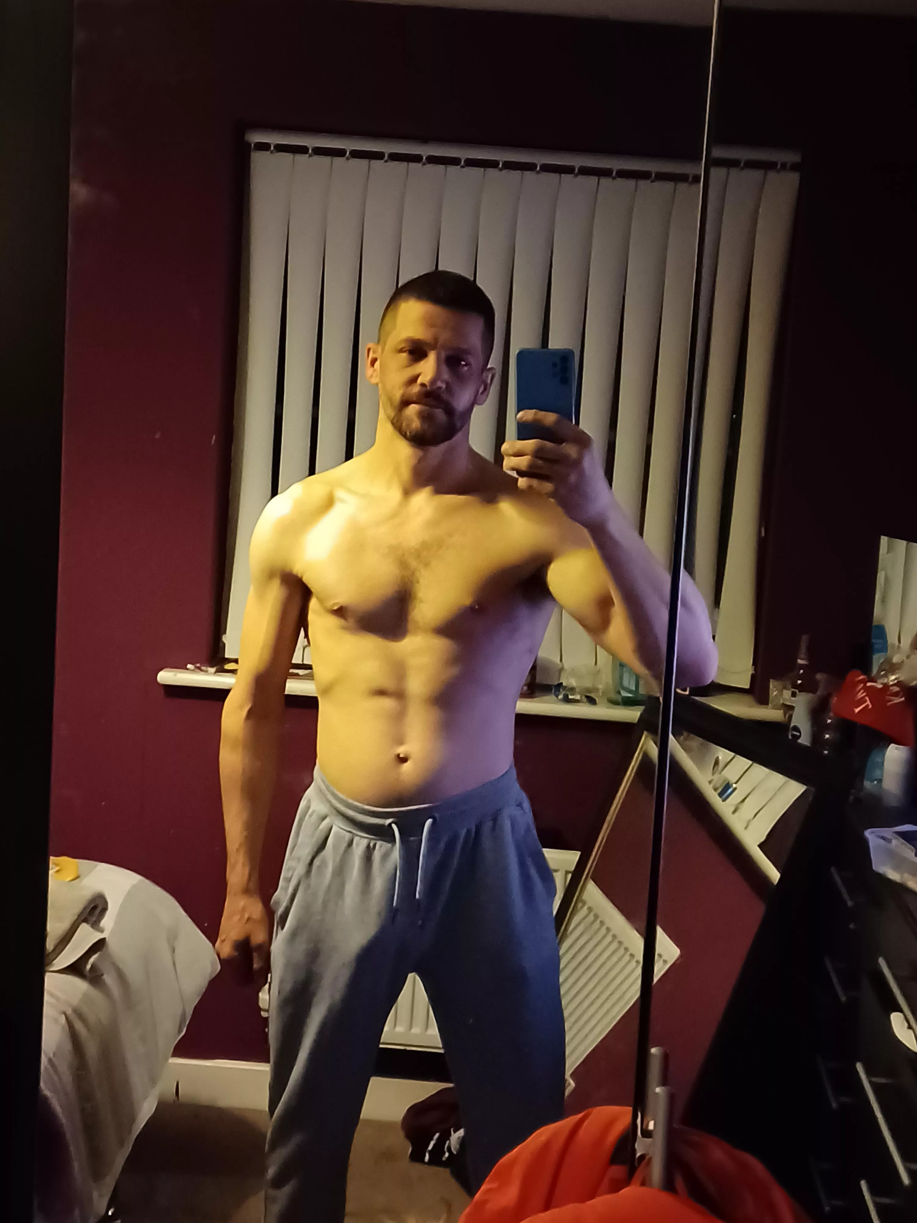 M35 trying the sweatpants look 😘