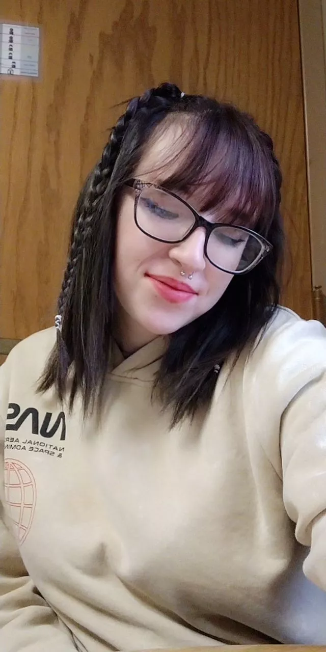 more of a cutesy hairstyle but it's still attractive none the less