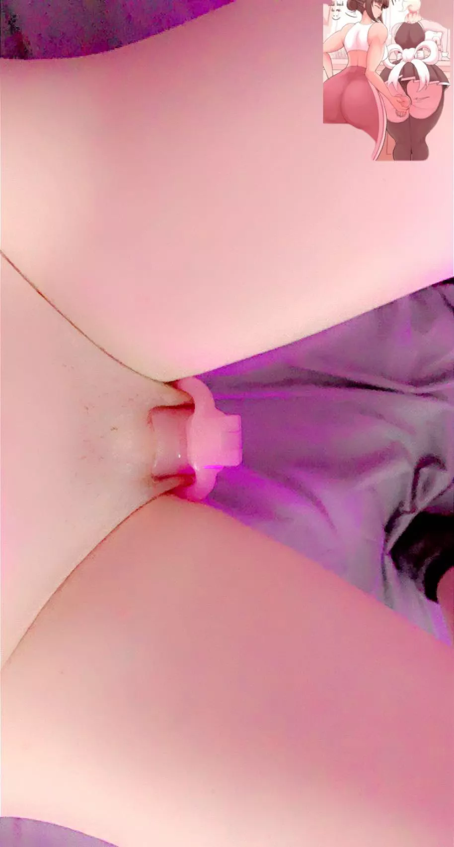 My gf so I’m shrinking what do you think🫦☺️