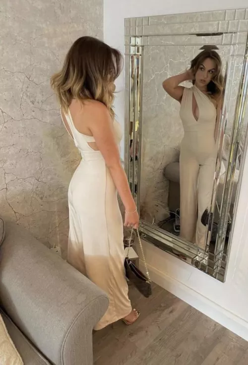 My girlfriend and I want an open relationship. I would love a dominant man to please her how she wishes. We are both 18 and very submissive.