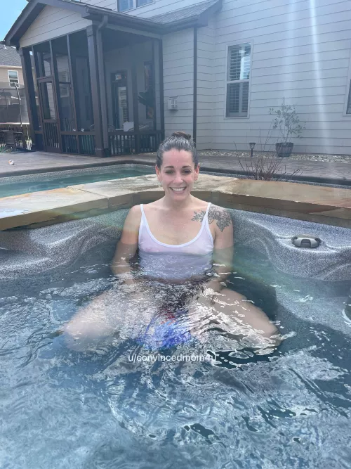 So nice in here, but I forgot my sunglasses!!