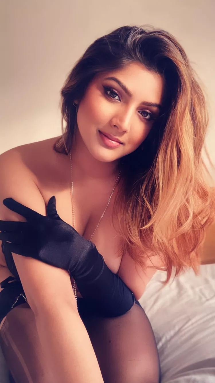 Thanks for 15k on imstagram! Love you all so much 😘