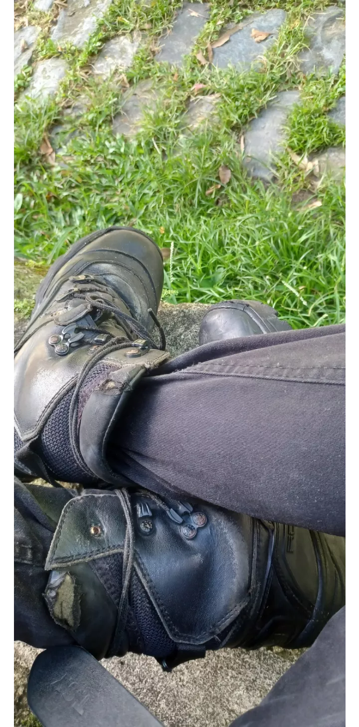 Time's been rough with 'em, but they were my first pair of boots and I just can't stop loving 'em. :3