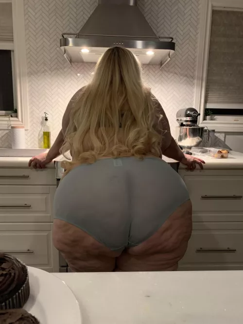 Waiting for you 💋🫦💄