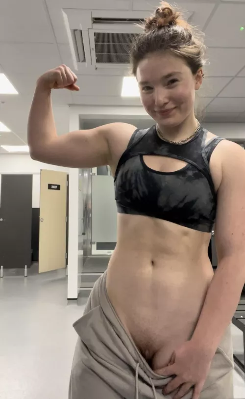 Would you fuck me in the gym changing rooms?