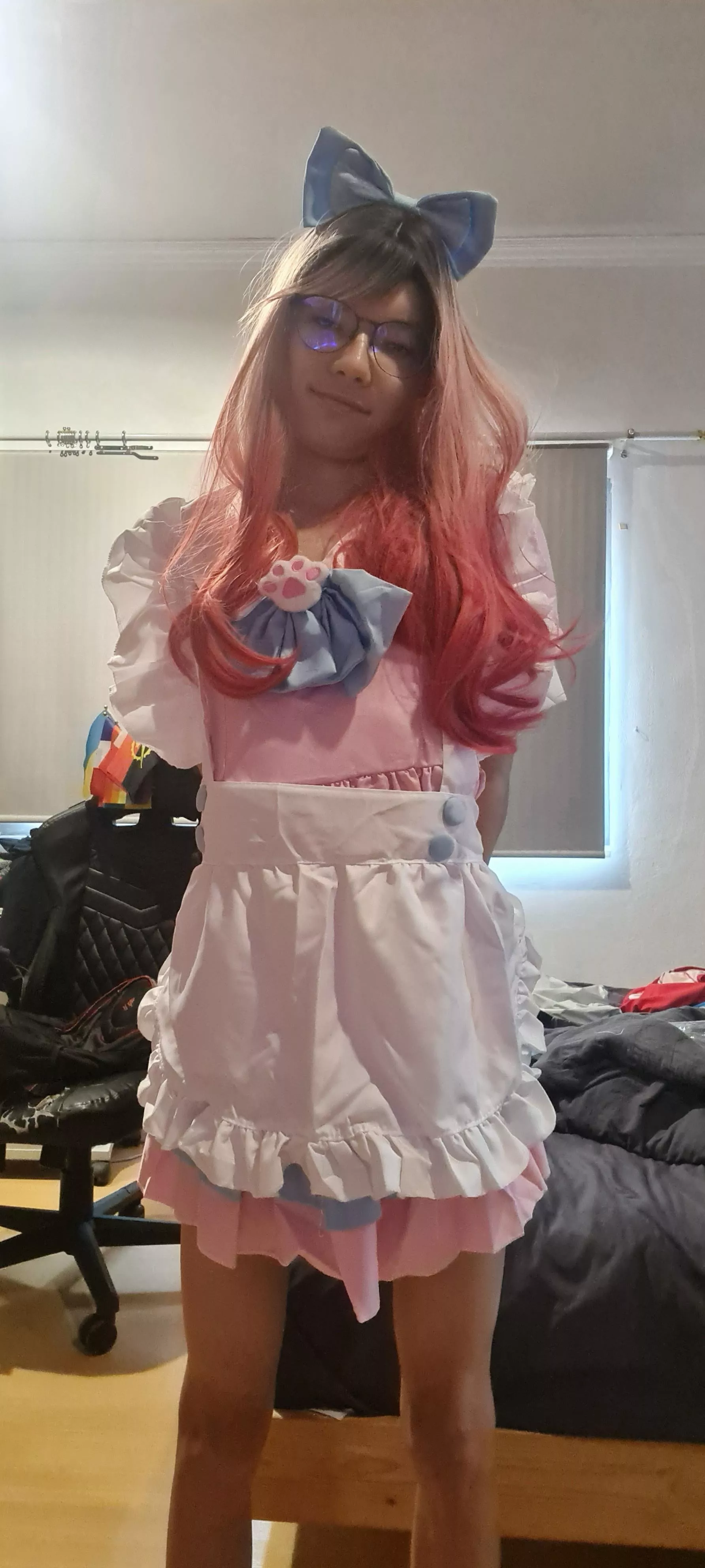 would you like coffee or tea?