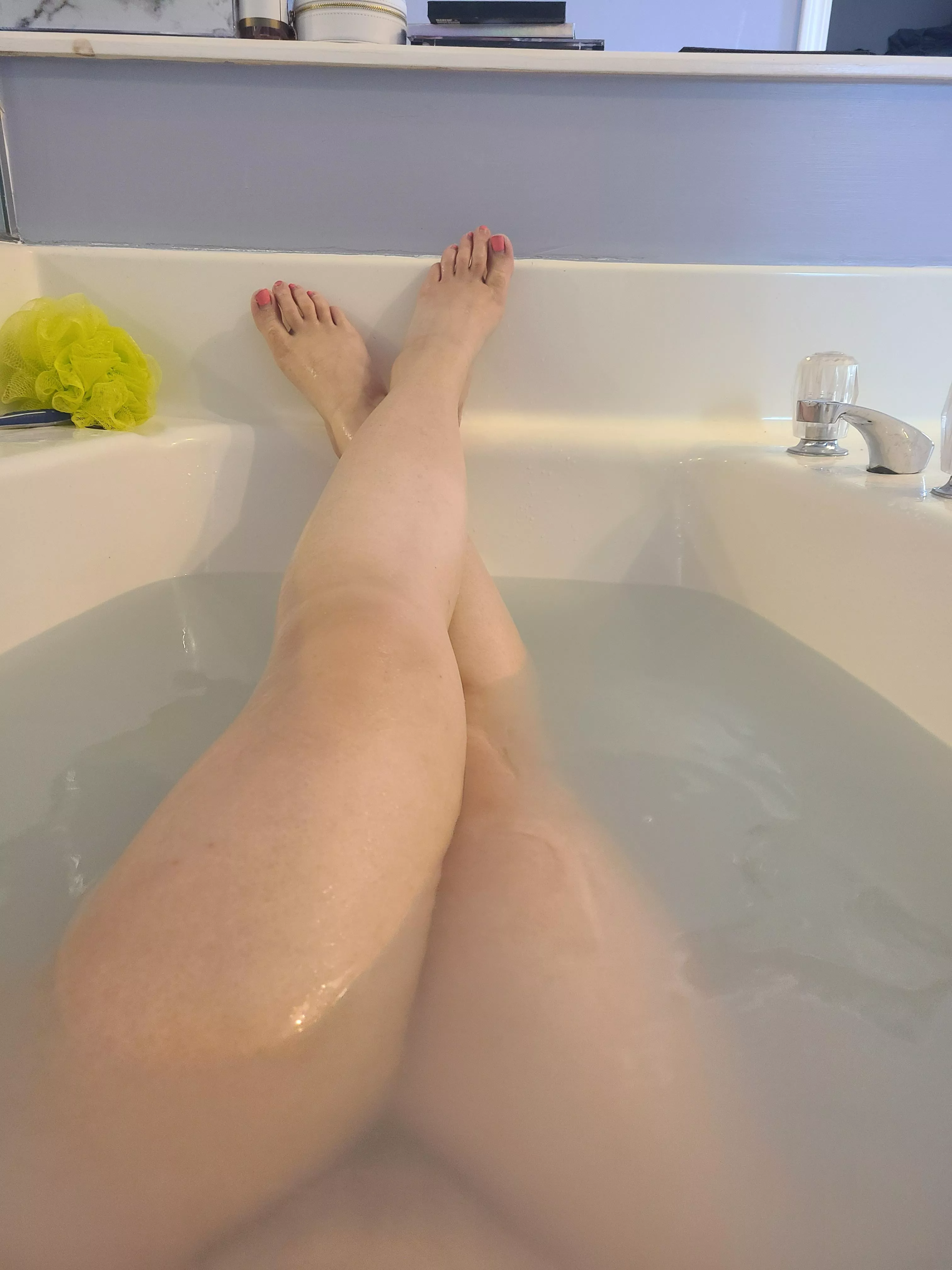 Would you mind a foot job sweetie?