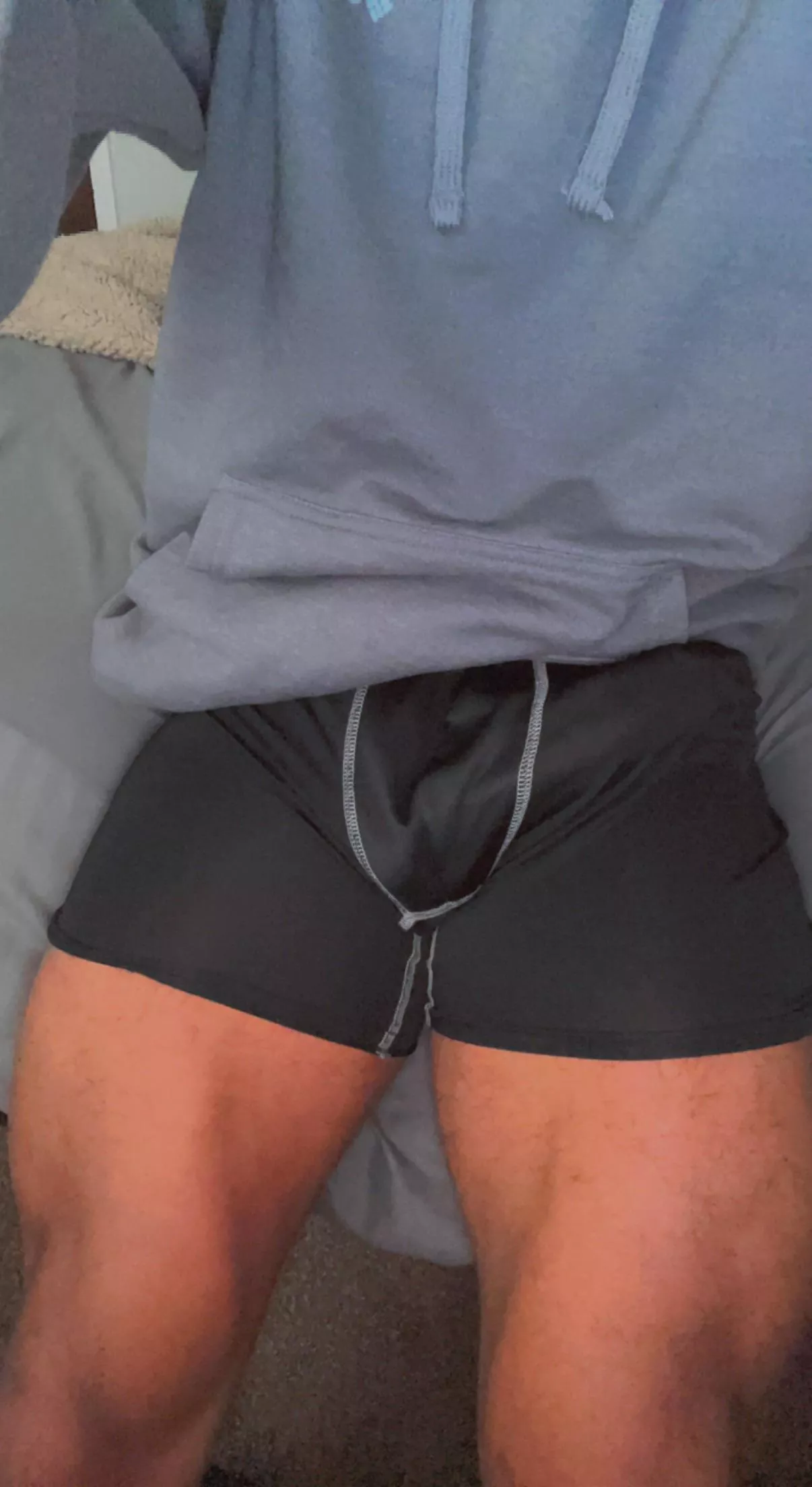 19 years old. 8 inch BBC. Add me @blackloads23