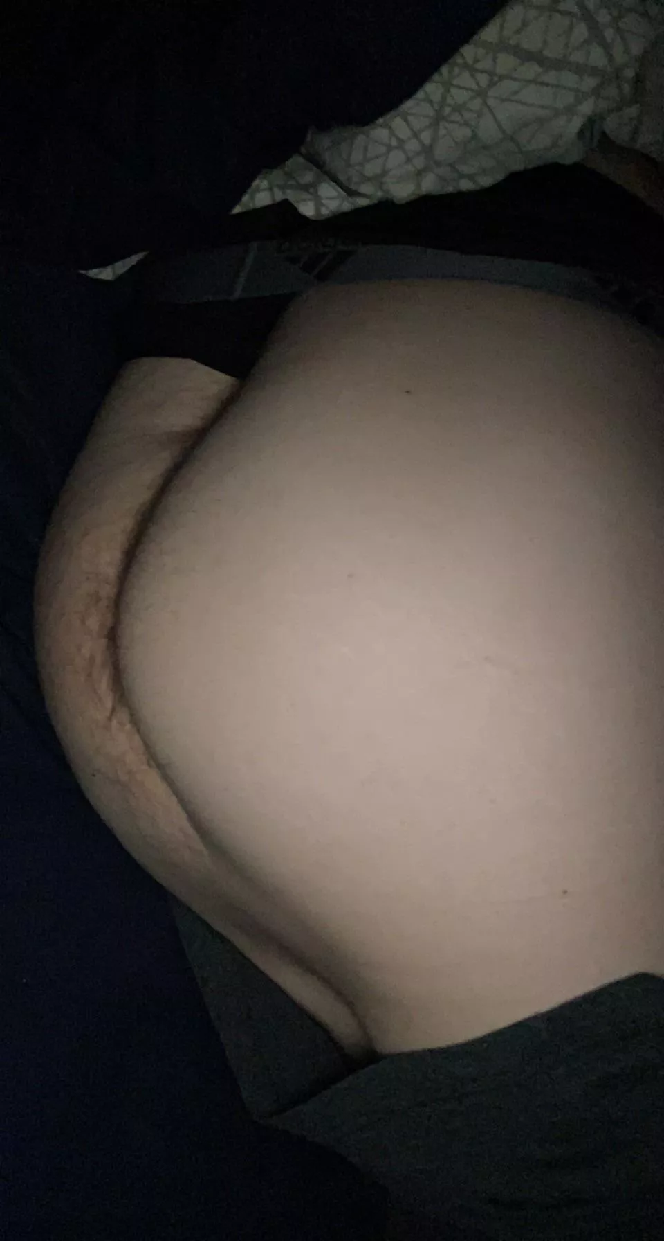 23m bottom for BBC and hung ginger tops sky_forest2020