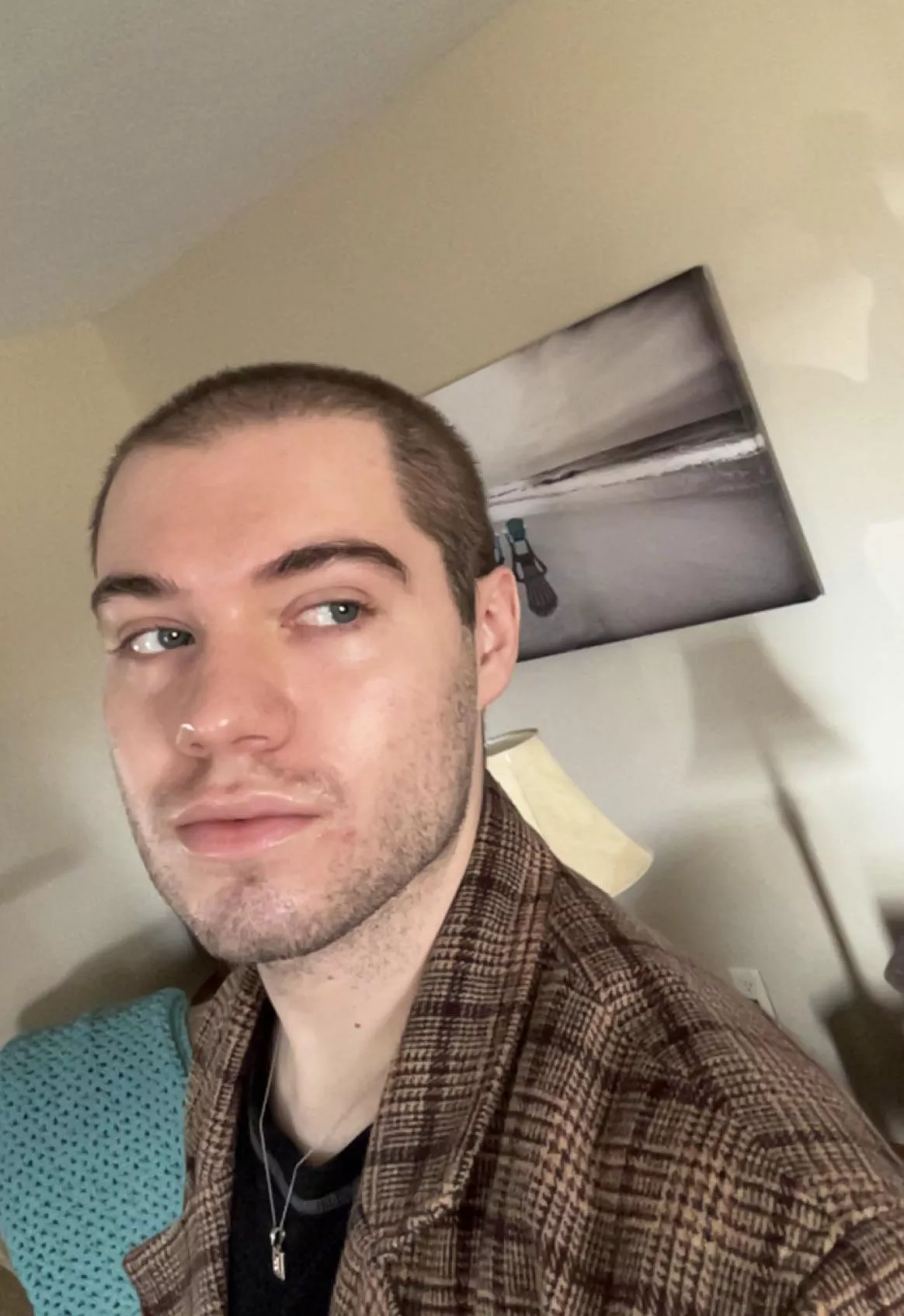 24 — I shaved my head a couple weeks ago bc of reasons but I’m actually starting to kinda like 🫢