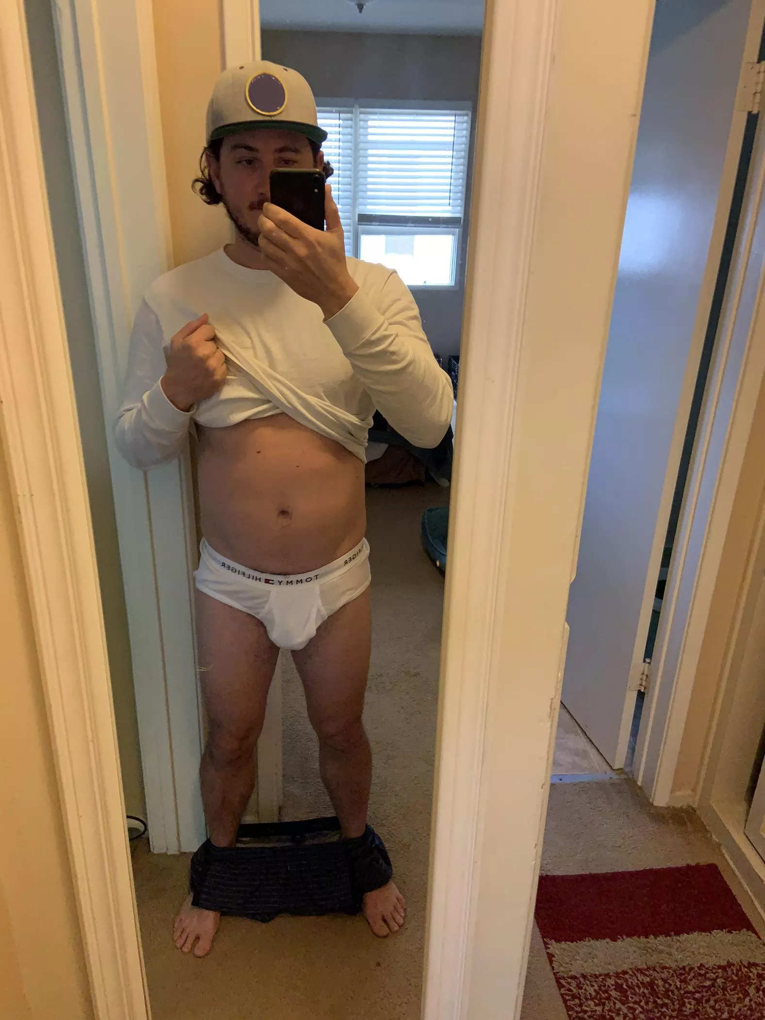 Any bros wear tighty whities? [31]