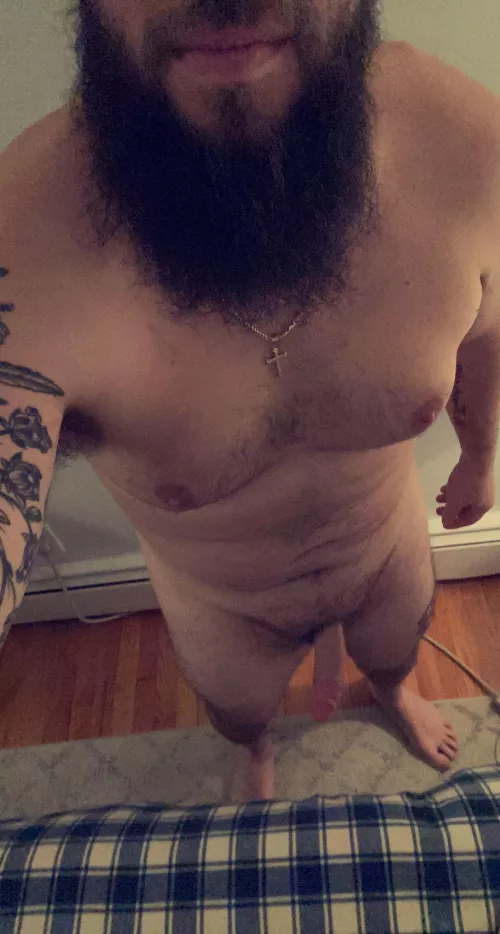 Anyone have a brush I could borrow for my beard 😂