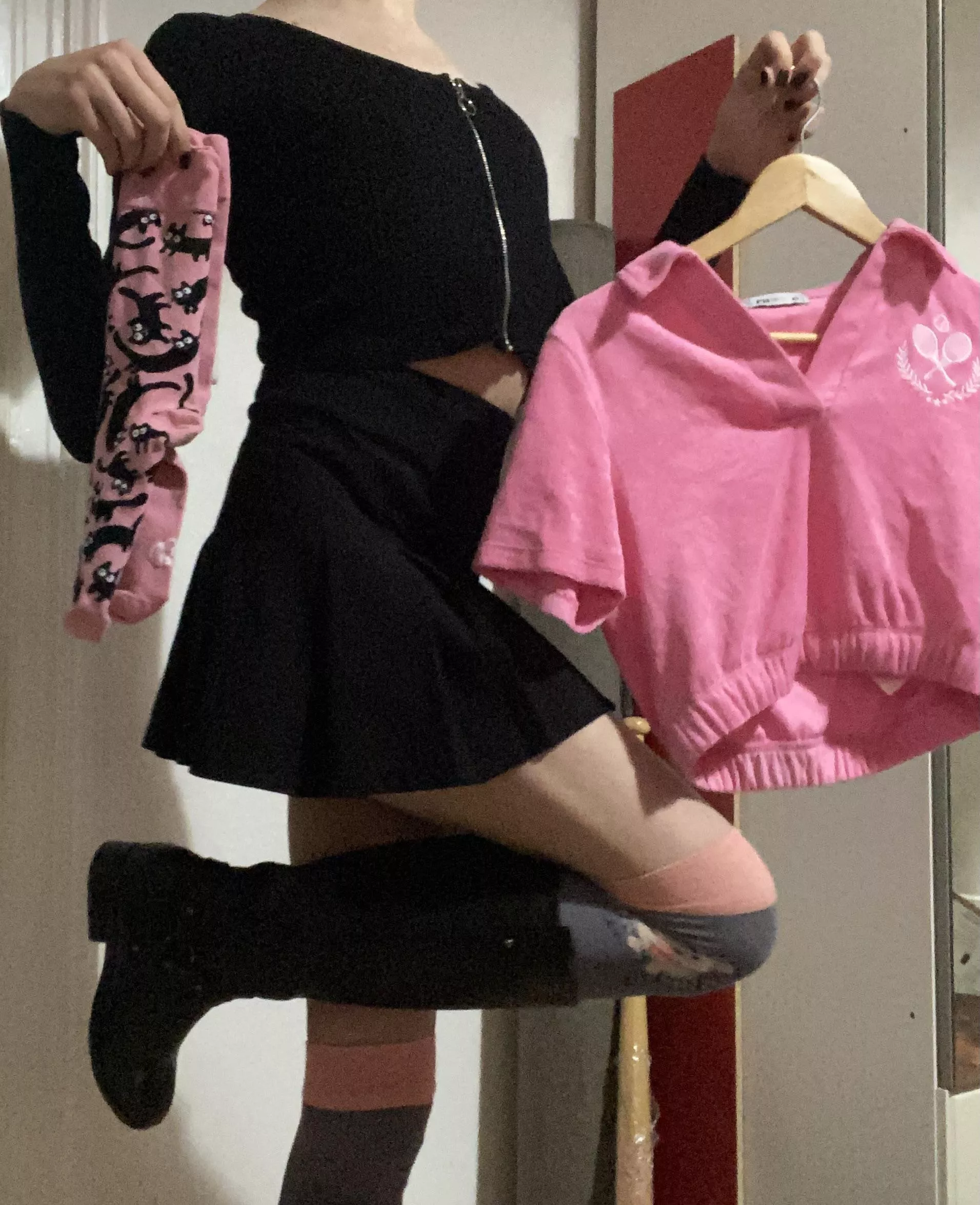 Anyone wanna go shopping for clothes with me?