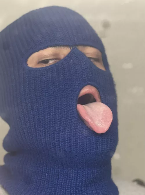 Arizona. Wife wants to see me on my knees with another man’s big cock in my mouth. BBC preferred