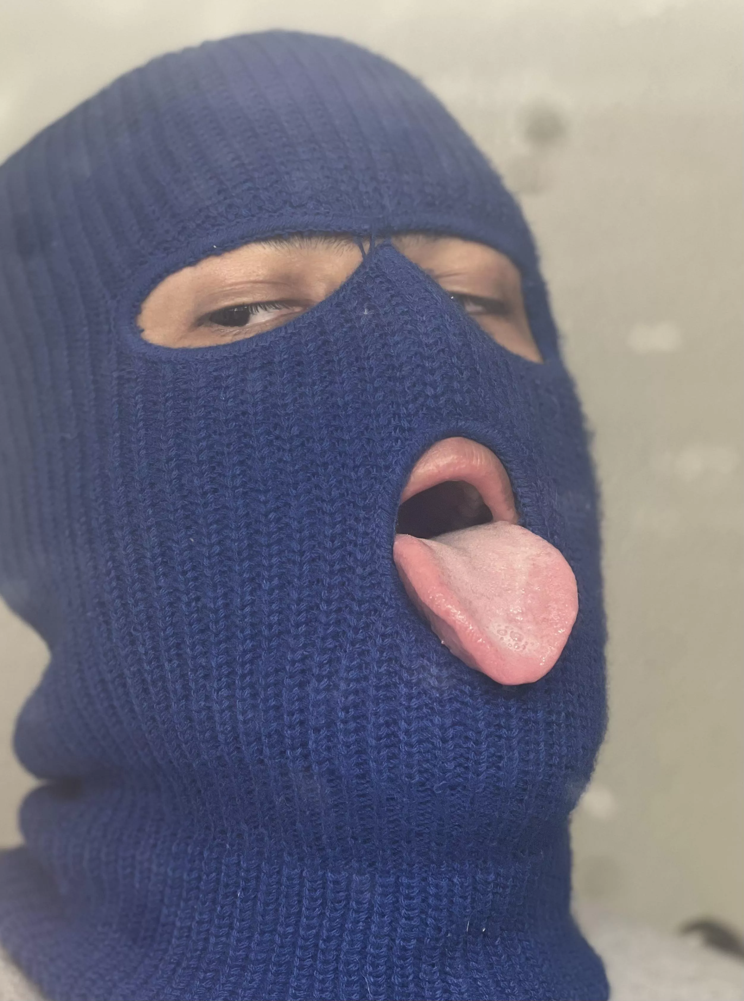 Arizona. Wife wants to see me on my knees with another man’s big cock in my mouth. BBC preferred