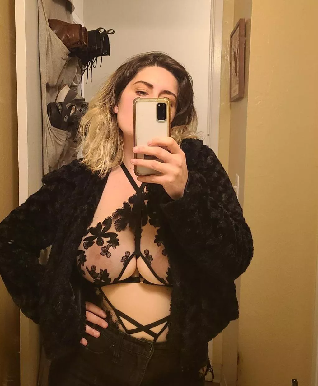 being a pre-date tease 😋