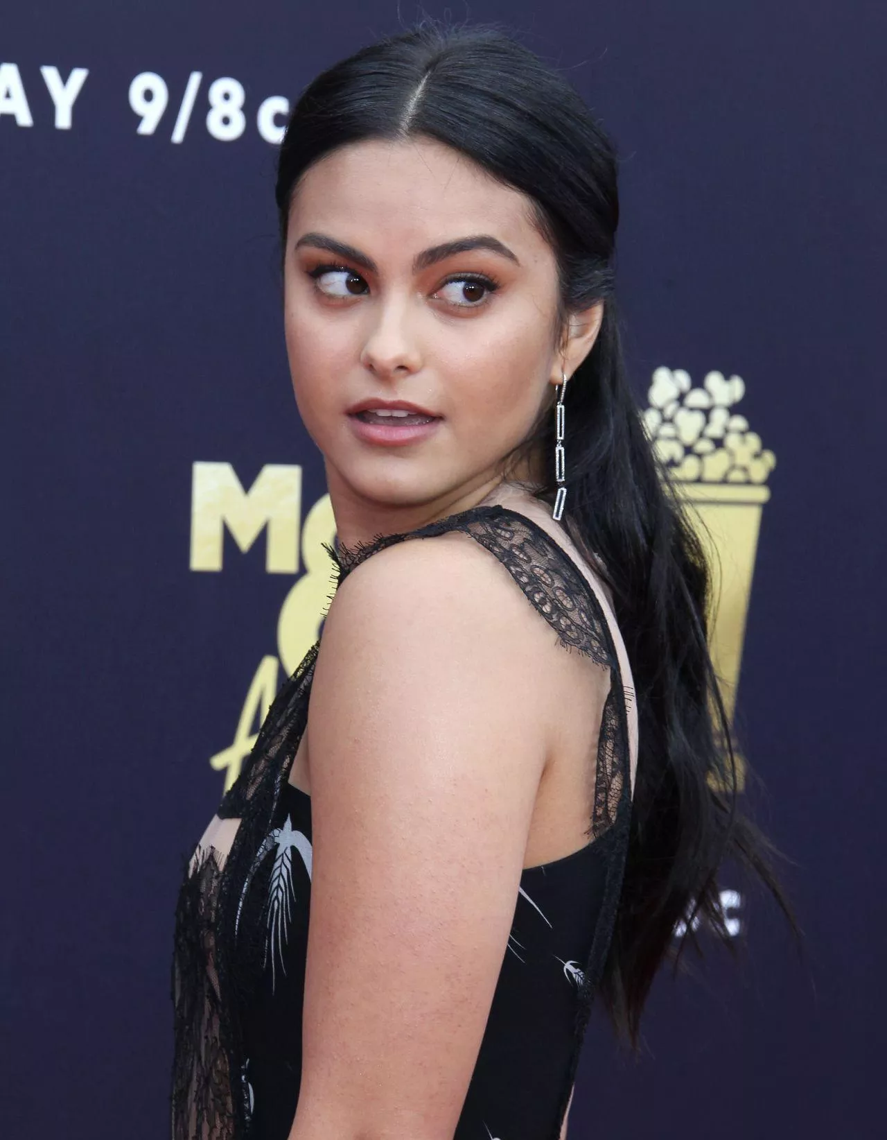 Camila Mendes