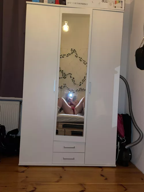 Can I be your little cumslut?