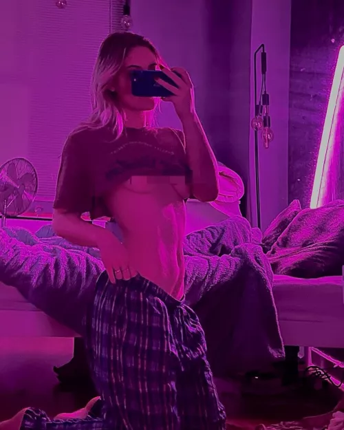 Do I get your attention? X