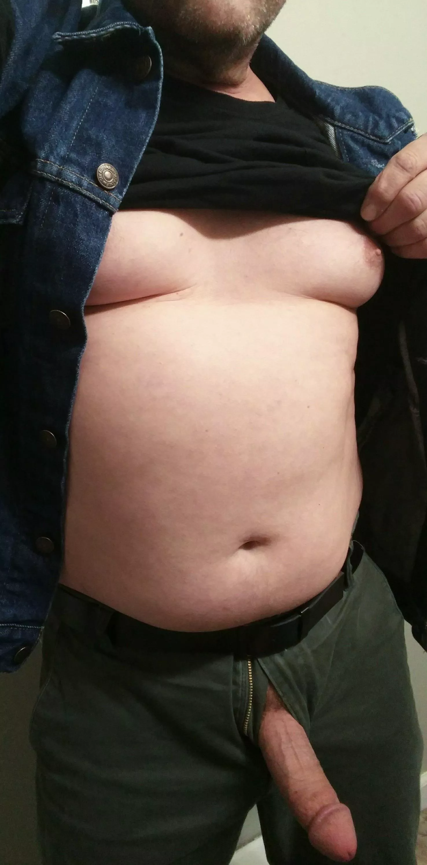 Does this picture of me do anything for you?